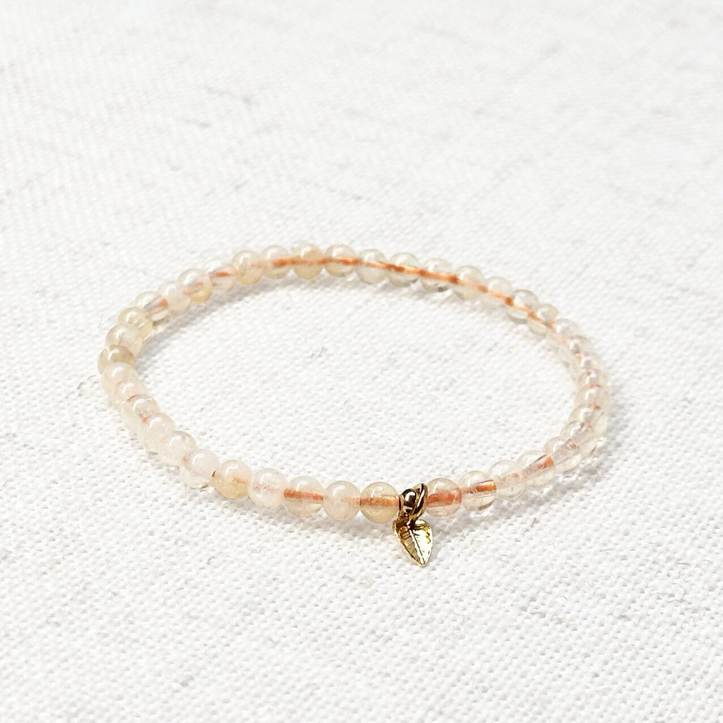 Handmade citrine bracelet symbolizing confidence and abundance”