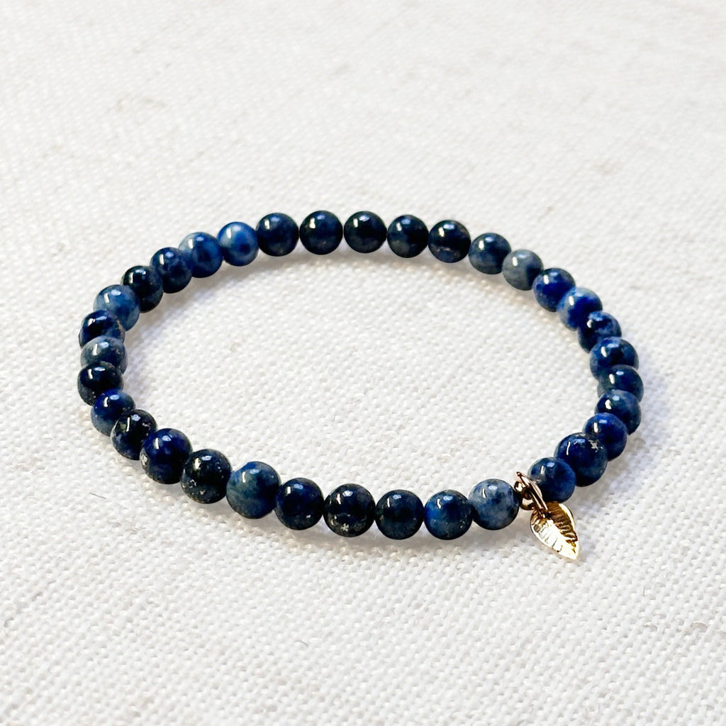 Lapis lazuli stone bracelet supporting third eye and throat chakra energy