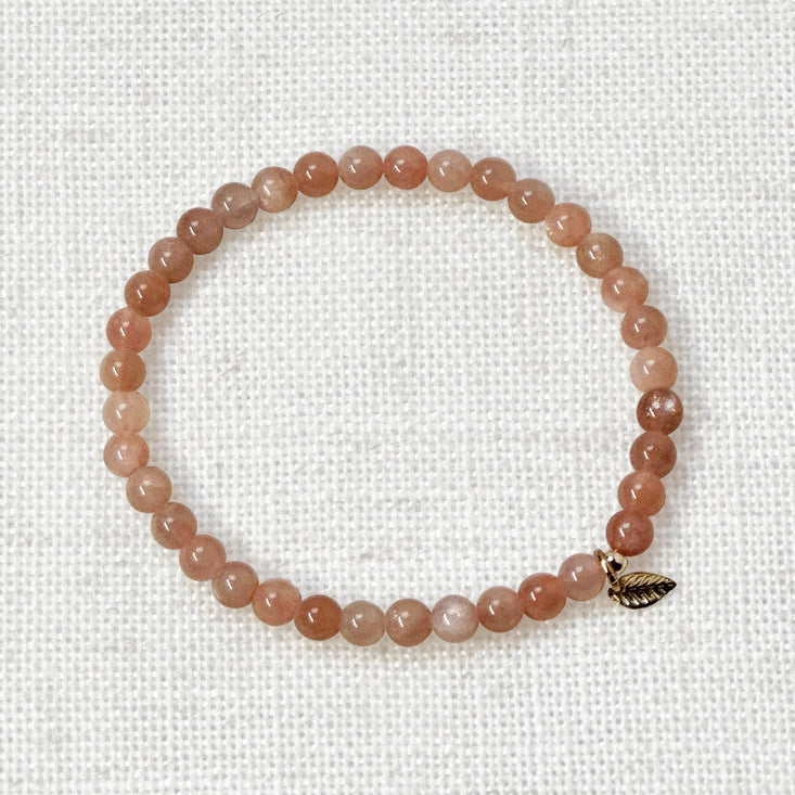 4mm sunstone bracelet with golden accent for energy and confidence